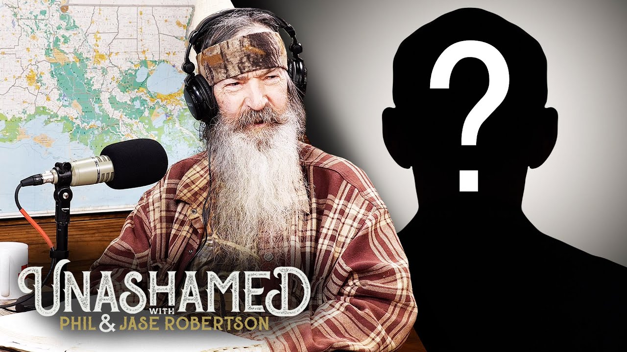 Ep 653 | Phil, His New BFF ‘Gordy’ & the Only Way to Safely Say ‘Jesus’ on a College Campus