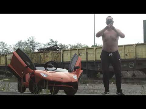 Yung Diler #Hot16challenge2