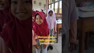 Download lagu Gerakan Bagian tubuh Dalam Sebuah gerakan pemanasan (Kelas 1 SD) #pjok #pemanasan mp3 Download lagu Gerakan Bagian tubuh Dalam Sebuah gerakan pemanasan (Kelas 1 SD) #pjok #pemanasan mp3