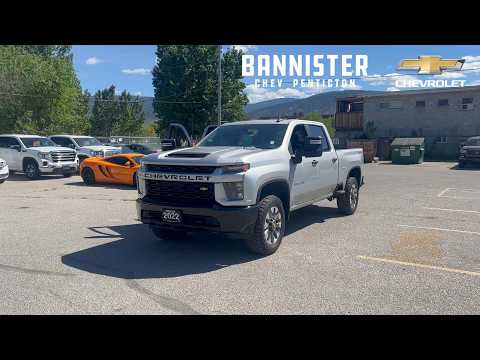 2022 Chevrolet Silverado 2500HD 4WD Crew Cab Standard Box Custom in Silver for sale at Bannister Chevrolet Penticton in Penticton, BC