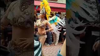 美人女子大生　サンバダンス・ウニアン