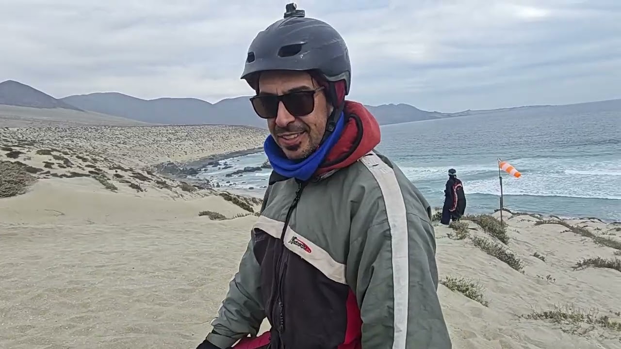 Volando en Playa Brava - La Ruta del Huasco