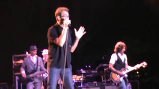 Huey Lewis & The News 'You Crack Me Up' - California Mid-State Fair 7/26/13