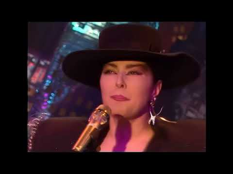 Lisa Dalbello   Black On Black • TopPop