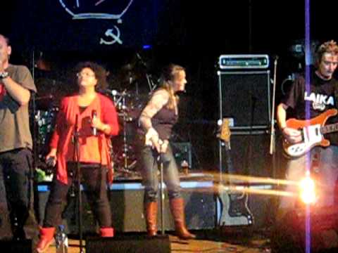 Laika 15 jarig bestaan in De Linde Groesbeek