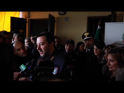 Salvini a Montemurlo: "Più forze dell'ordine contro l'illegalità"