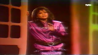 Download lagu Tio Fanta - Tiada Nama Seindah Namamu (Lirik dan Komentar) mp3 Download lagu Tio Fanta - Tiada Nama Seindah Namamu (Lirik dan Komentar) mp3