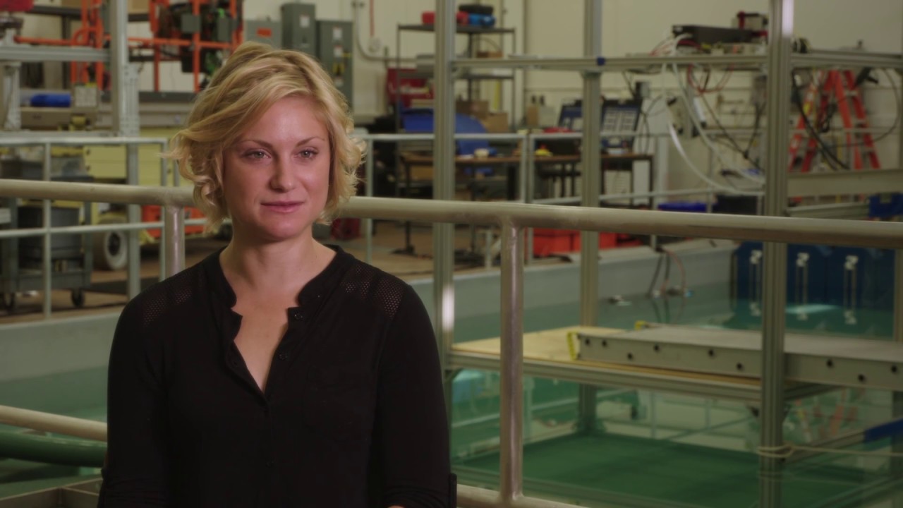 NAVY DoD - Christine Dailey, Mechanical Engineer - 01