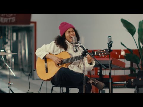 NNEKA | Live concert @Carwash Concerts