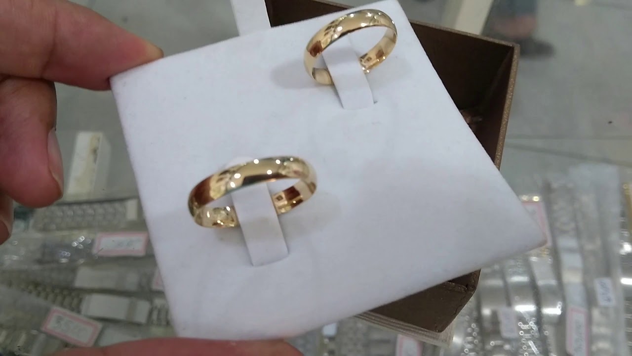 Aliança De Casamento Em Ouro 18K – 4mm – 6 Gramas