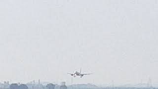 preview picture of video 'Landing AirIndia Tirupati airport From ATC view'