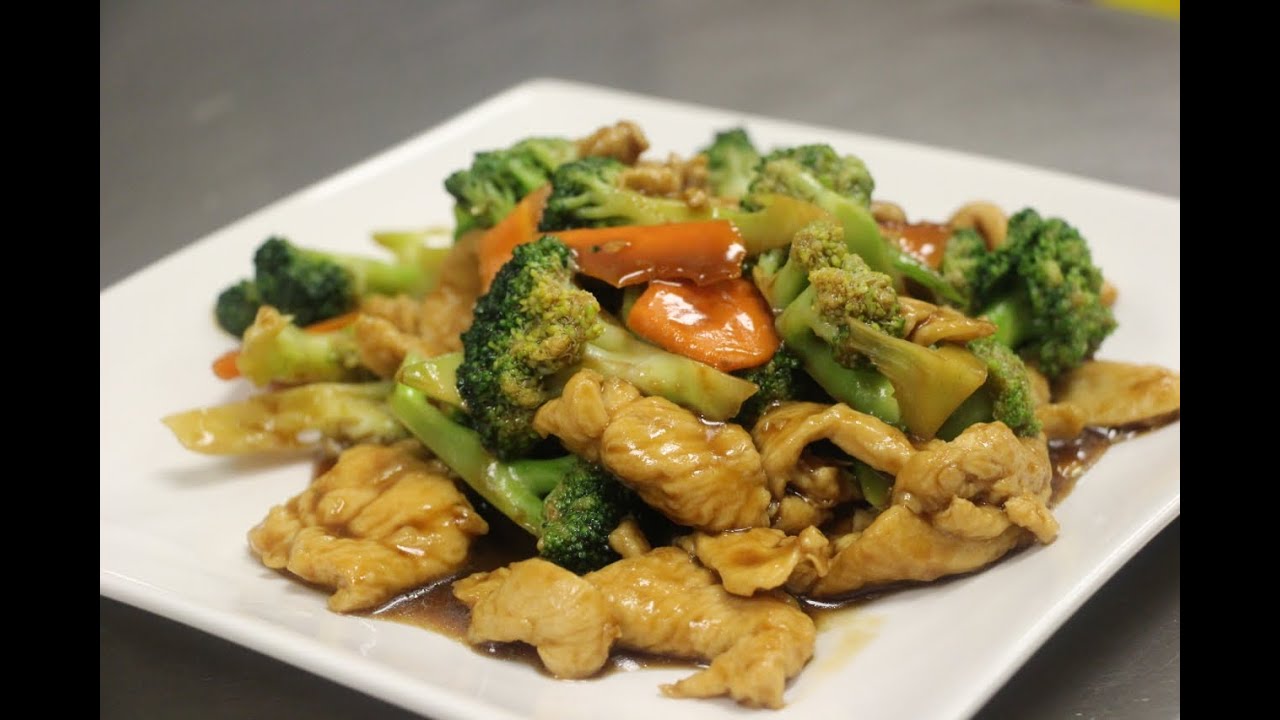 How to Make Chicken with Broccoli