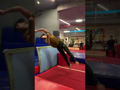 prince Yadav 360 dive gymnastics 