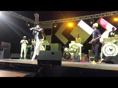 El Ménémo ft Akhlou Brick (HelloWord)