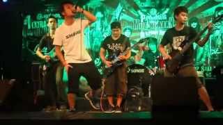 preview picture of video 'Epitaph  Cursed Live @ Venue Bar Musiklaban)'