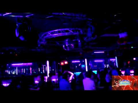 Fiestas Night Club - Los De Akino - Quien Me A Robado Tu Amor (En Vivo Sonido LoneyTunes 2013)