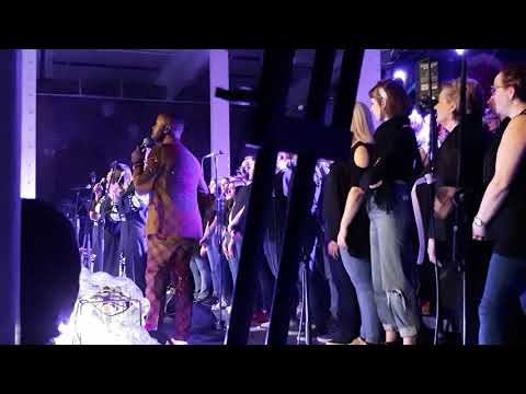 Donald Lawrence & Tobbi and Tommi