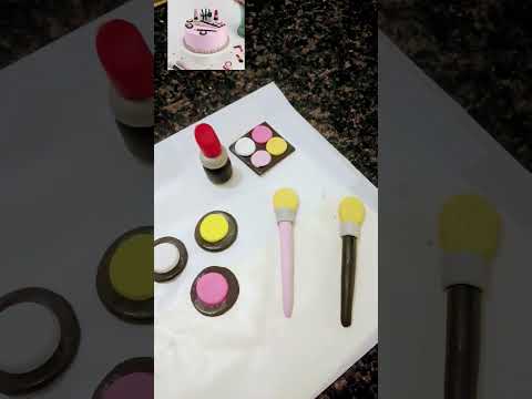 makeup kit cake 🎂