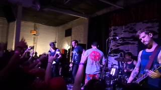 Senses Fail - Tie Her Down (Live At Walters)