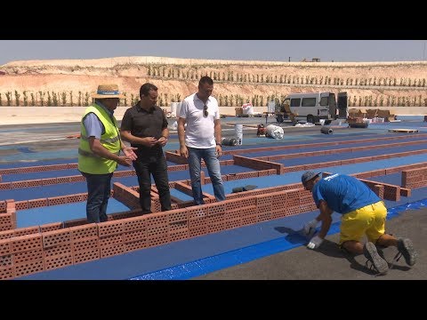 La “Pista de Atletismo” empieza a tomar forma con la superficie de competición