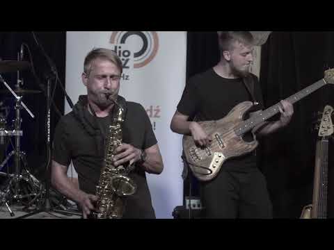 Kontrewers- Michał Kobojek