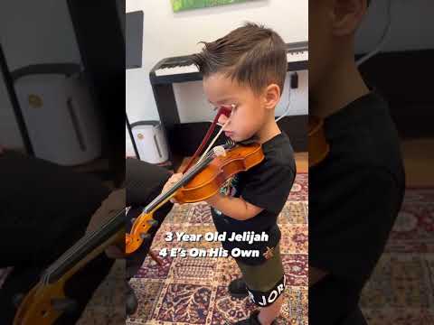 3 Year Old Plays Violin On His Own | Jelijah Diaz
