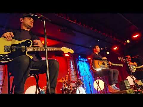 Hawthorne Heights - Dissolve And Decay/Nikki FM