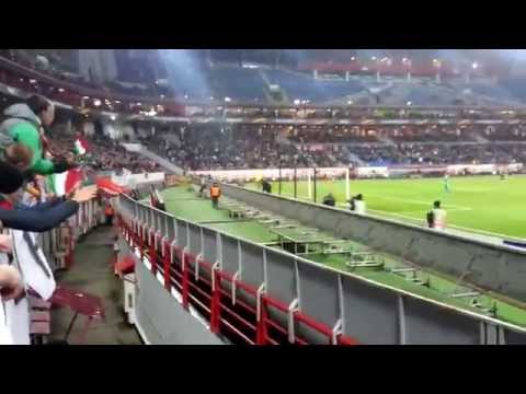 Russian football fan escapes security guards while crowd helps him Lmao!