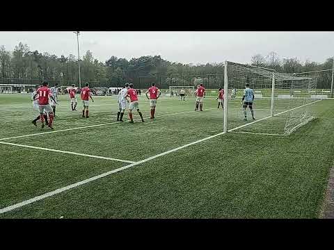 VV Westerwolde -  VV Gieten, zondag 16 april 2023. Volg de bal!