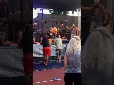 Bobrbend - Bobrbend - Kapr ( živě Sokolnice)