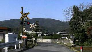 preview picture of video 'JR指宿枕崎線#075(喜入駅～前之浜駅間)川上踏切'