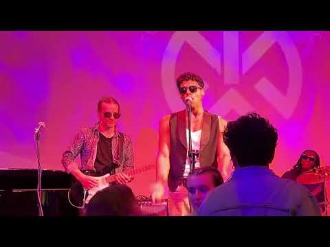 Play Video Youtube Video