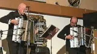 Gasparín y Cesarín, Cuosi Suonaba mio Nono.flv