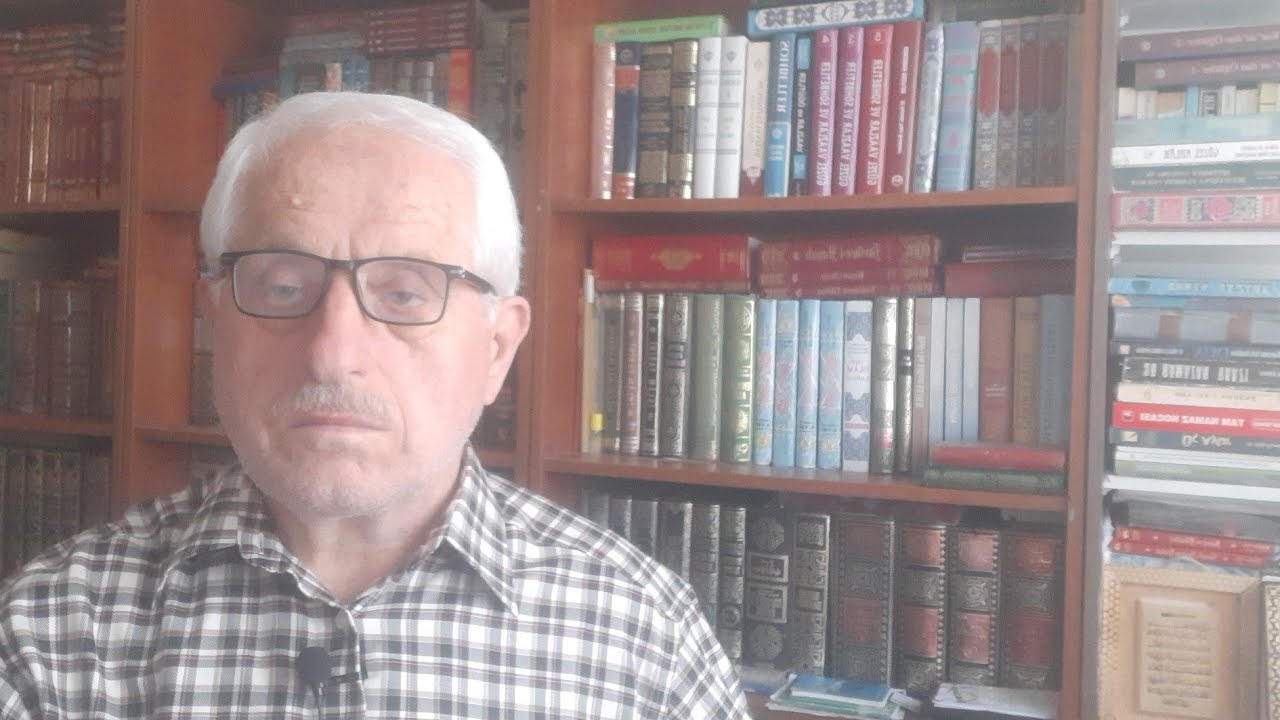 #MU'CİZELER VE AY'IN YARILMASI: