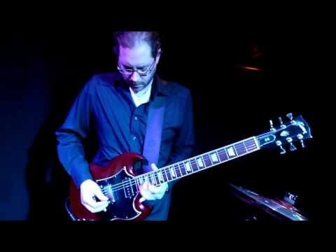 Die Batterie@Cafe a Gogo - Politican