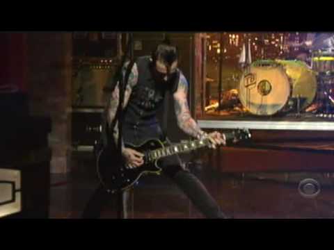 +44 (blink 182) when your heart stops beating (live on letterman).mpg