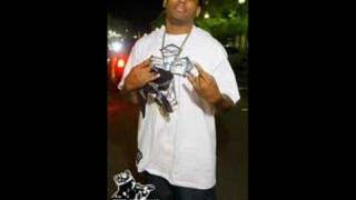 Shawty lo ft. Maino, Lil kim, busta rhymes - Dey know(remix)