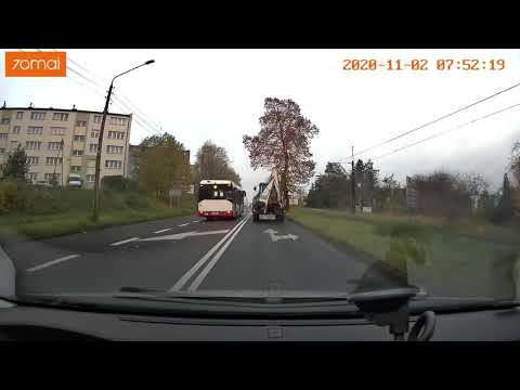 Autobus komunikacji miejskiej, pod prąd
