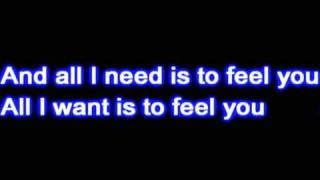 Hilary Duff- Reach Out + Lyrics