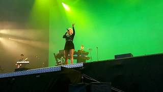 Anne-Marie &quot;Can I get your Number&quot; Live at Pukkelpop 2019