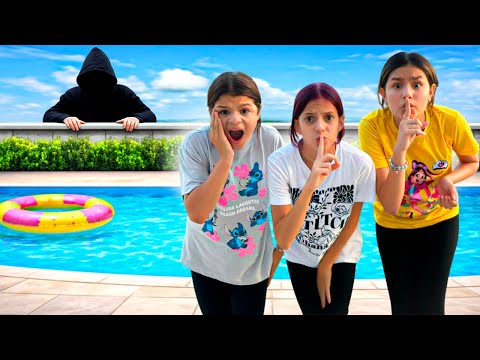 We discovered who the strange neighbors at the pool are (Jessica Sousa)