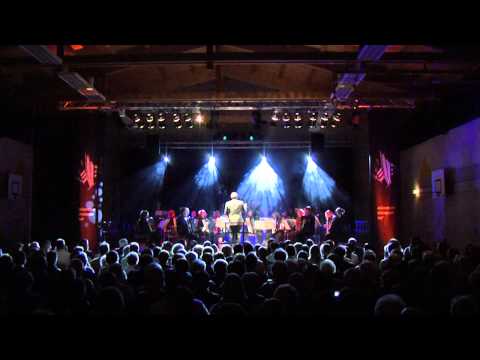 Akkordeonorchester Hof - Four Hits (Waterloo, Jump, Surfin' USA, We are the Champions)