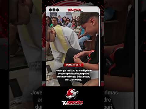 Jovem viraliza ao se emocionar durante rito de Lava-Pés em Minas Gerais