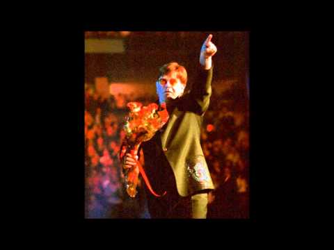 #8 - Rocket Man - Elton John - Live SOLO in New York 1999