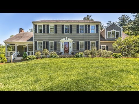 16 Chicory Rd, Westford MA - offered by Leah Paglia - Tel 978-399-9951