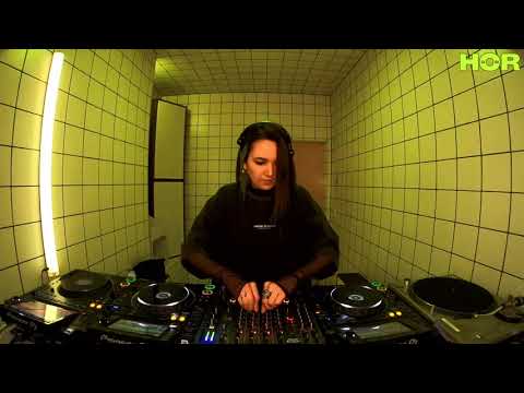 ONE ONE - Sabine | HÖR - Jan 18 / 2022