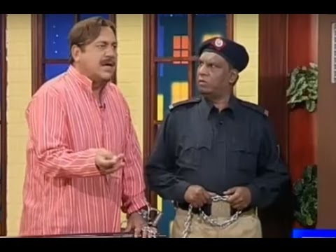 Hasb e Haal 11 March 2016 - Azizi as Chaudhry Sarwar | Dunya News