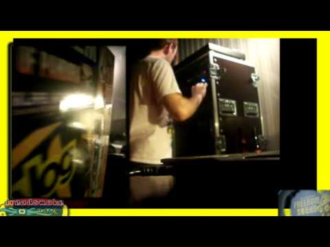 FREEDOM SOUND (b) - Can't go like that (Iron Dubz) pt3 @ home lokkeren 30-03-2012