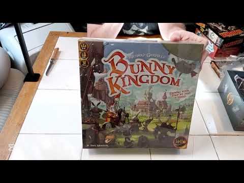 Unboxing Bunny Kingdom!