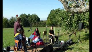 Colchiques Hommage à Eddy Louiss DZEDOORA au verger